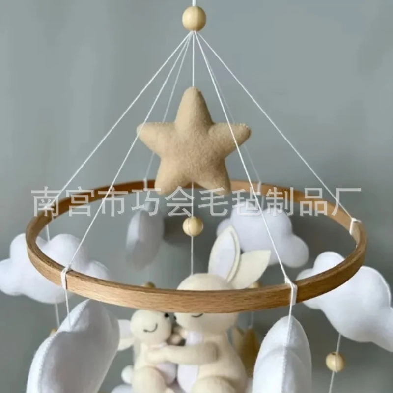 Mobile per culla fatto a mano  - Baby Nursery Neutral recensione e prezzo